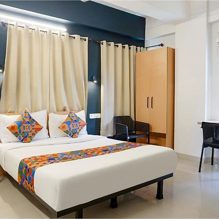 Fabhotel Aura Homes - Nr Khandoba Mandir Pimpri-Chinchwad Ngoại thất bức ảnh