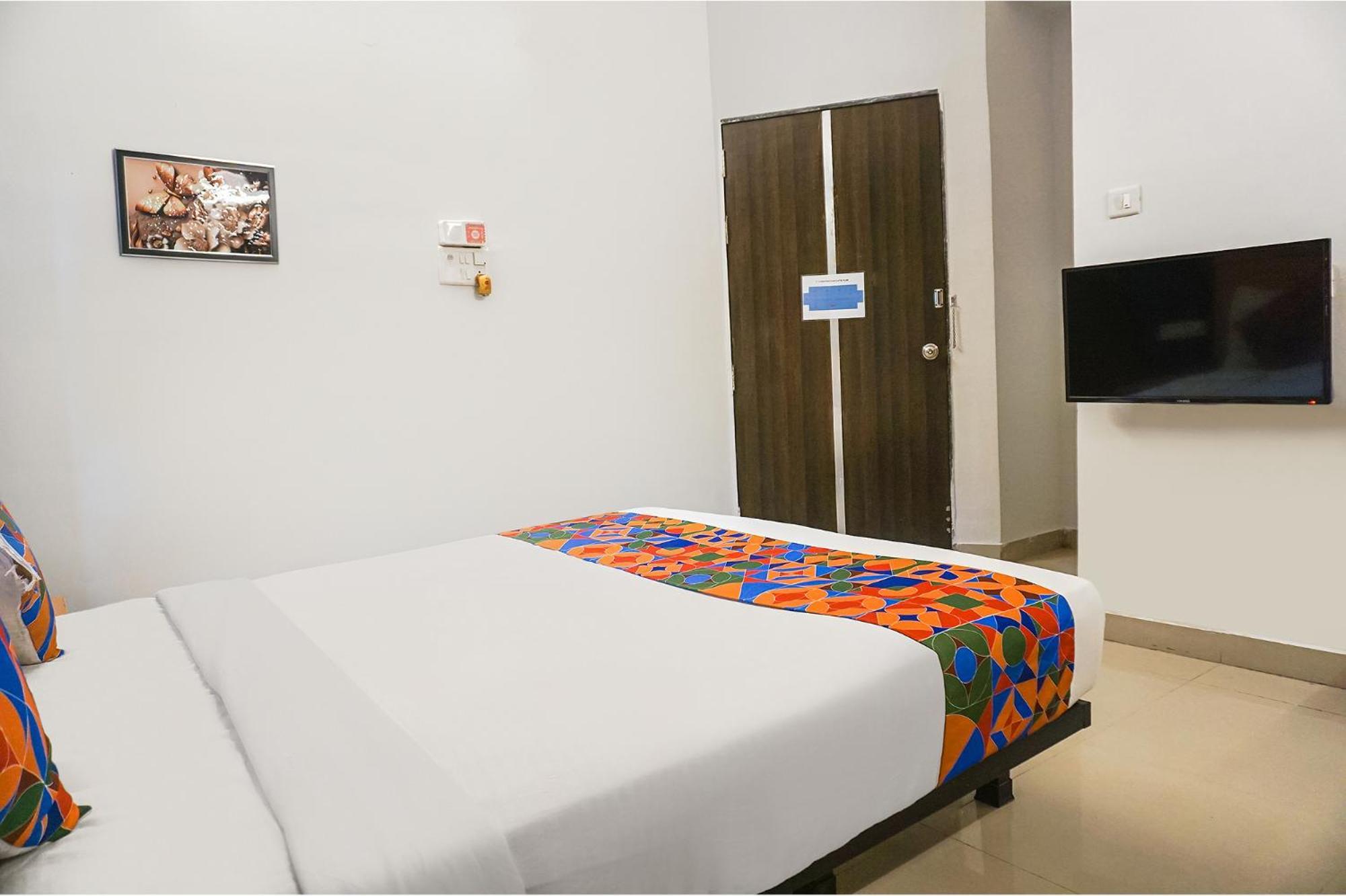 Fabhotel Aura Homes - Nr Khandoba Mandir Pimpri-Chinchwad Ngoại thất bức ảnh