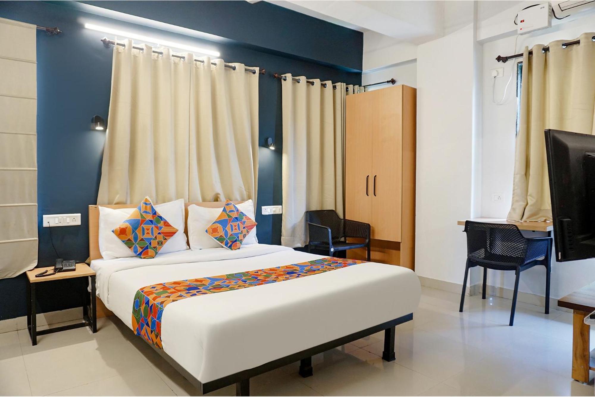Fabhotel Aura Homes - Nr Khandoba Mandir Pimpri-Chinchwad Ngoại thất bức ảnh